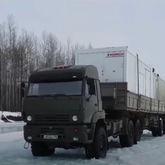 Интересно, а доставку грузов в отсутствие дорог можно считать героизмом?